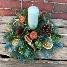 Fruity Round Christmas Candle Arrangement
