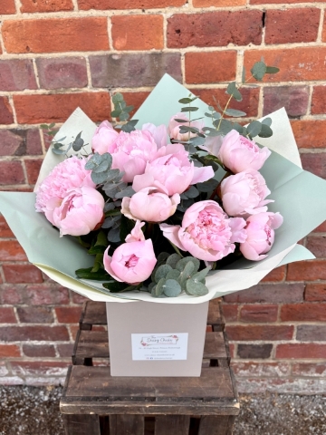 Peony Handtied